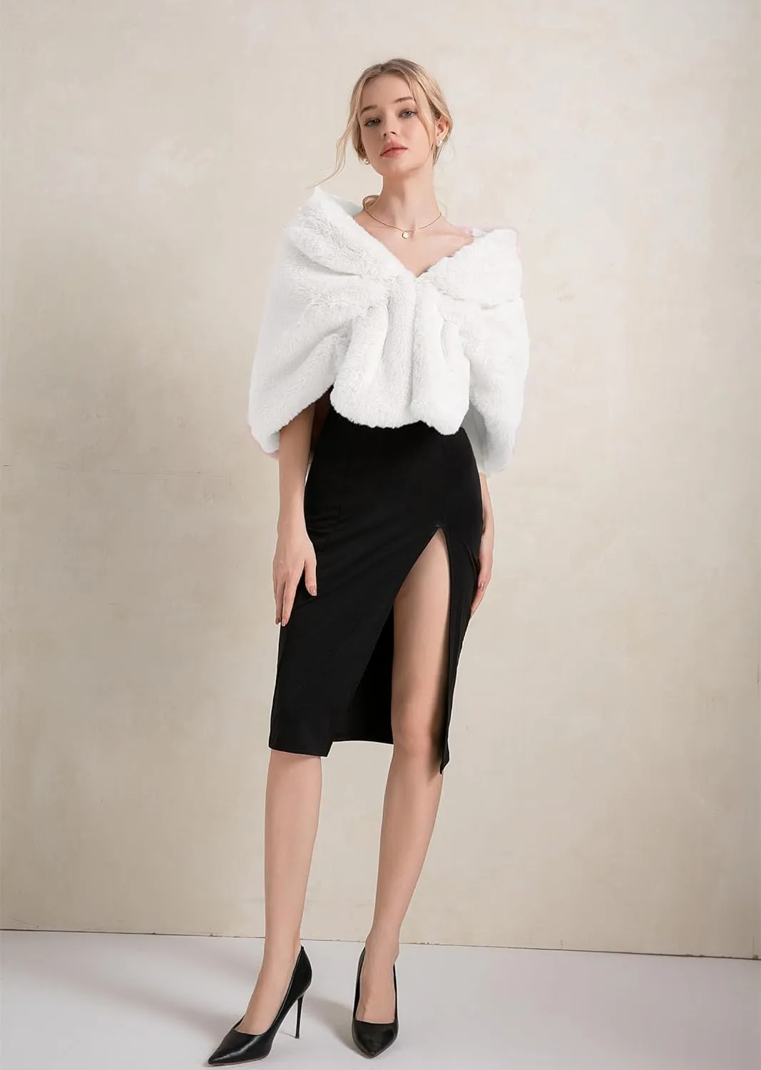 Faux Fur Shawls and Wraps For Women Stole Bridal Bridesmaids Warm Womens Cloak Cape Coat For Wedding Party