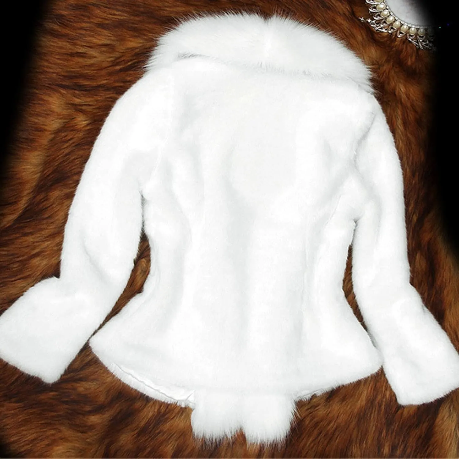 LCMTWX Womens Winter Outerwear Faux Fur Fashion Elegant Coat Pelt Thick Warm Women's Coat Long Sleeve Pockets Shaggy Faux