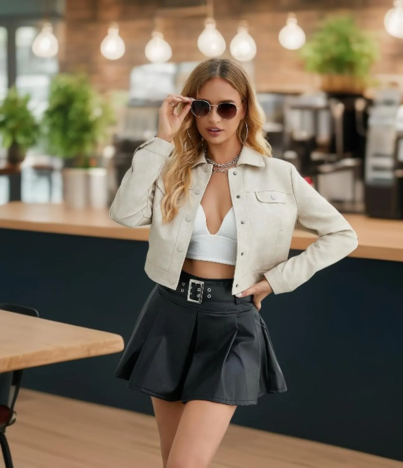 Women's Cropped Faux Leather Bomber Jacket Turn-Down Collar Flap Pocket Snap Retro Shape Coat