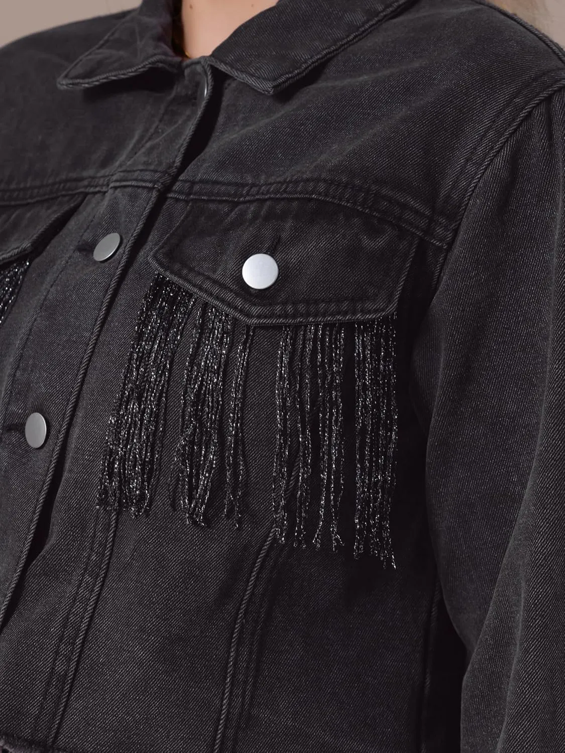Women's Cropped Jean Jackets Long Sleeve Frayed Hem Tassel Fringe Denim Jacket