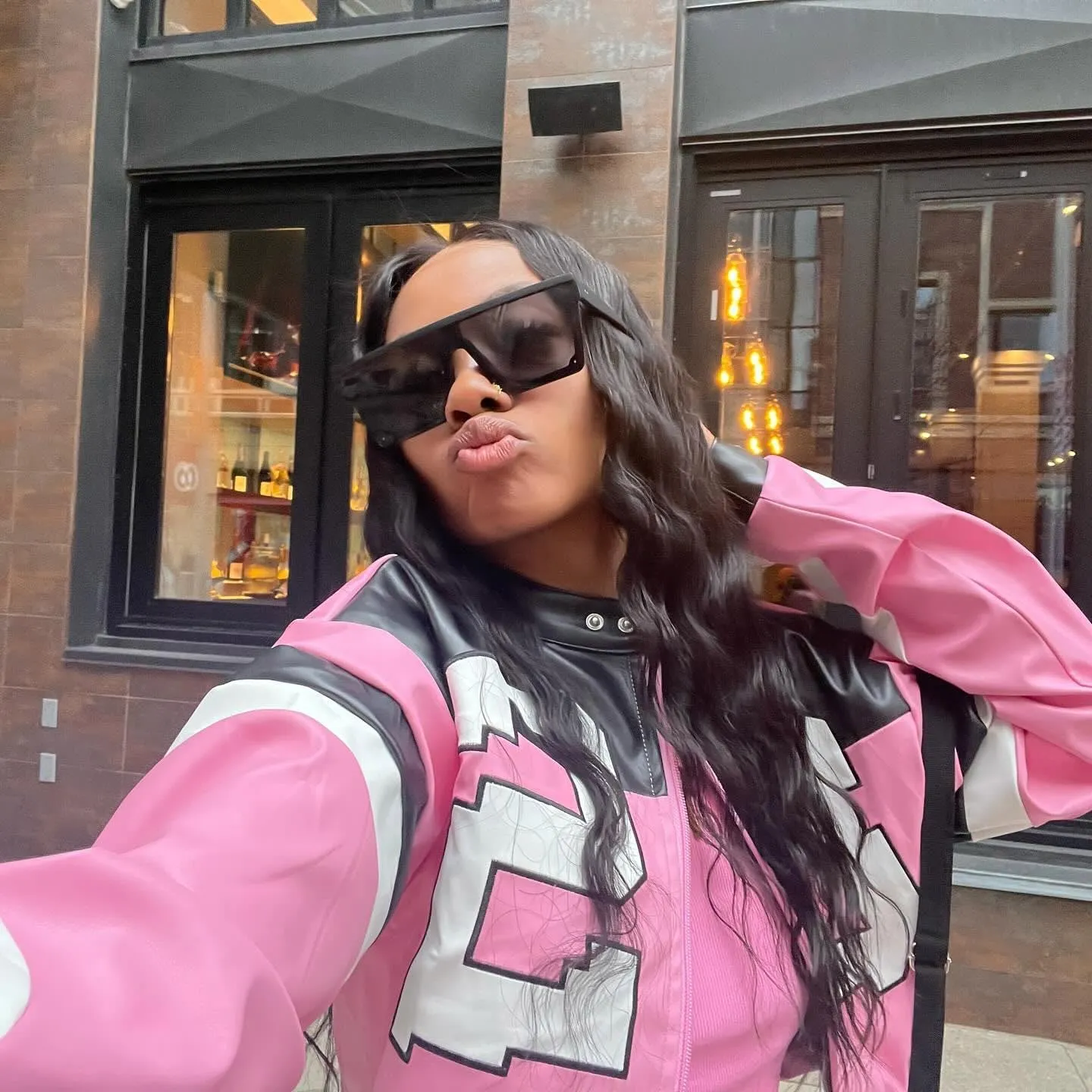 Women's Faux Leather Cropped Motorcycle Jacket Y2K Letter Bomber Jacket Streetwear Style