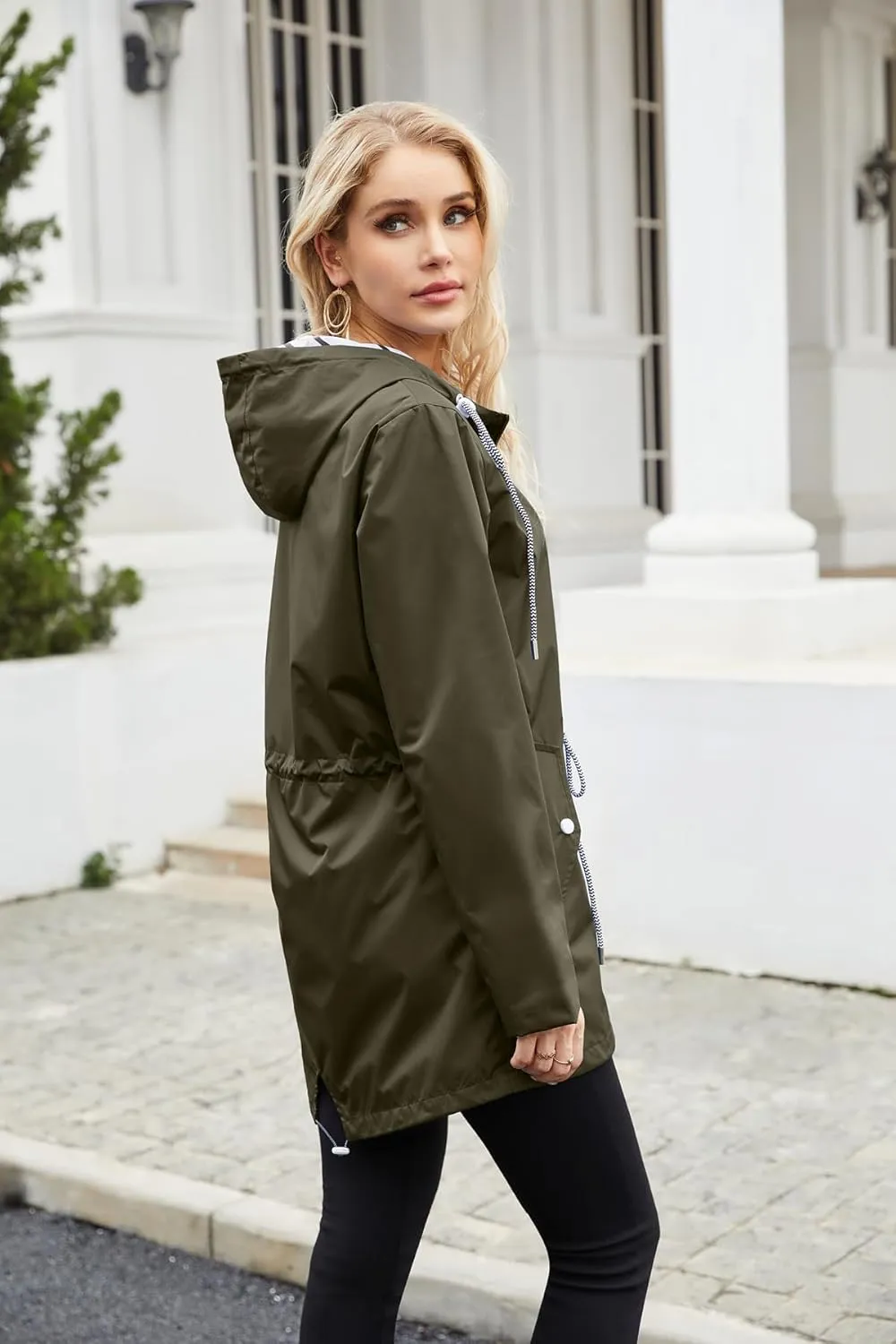 Womens Raincoat Waterproof Hooded Trench Coats Lined Windbreaker Active Travel Jacket with Pockets for Outdoor
