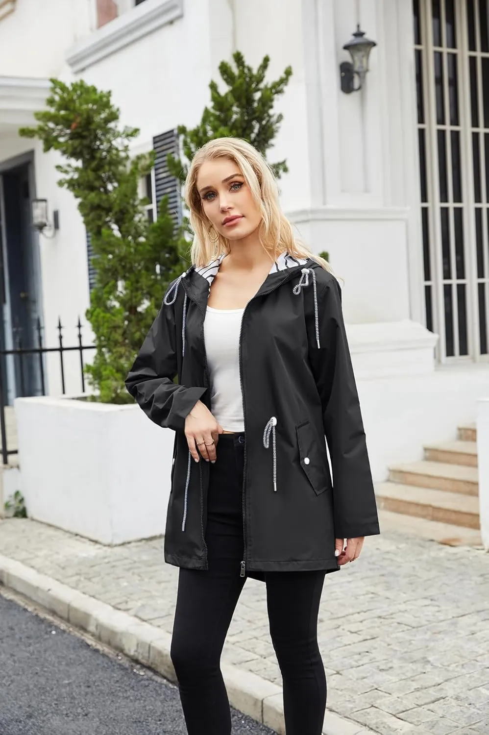 Womens Raincoat Waterproof Hooded Trench Coats Lined Windbreaker Active Travel Jacket with Pockets for Outdoor