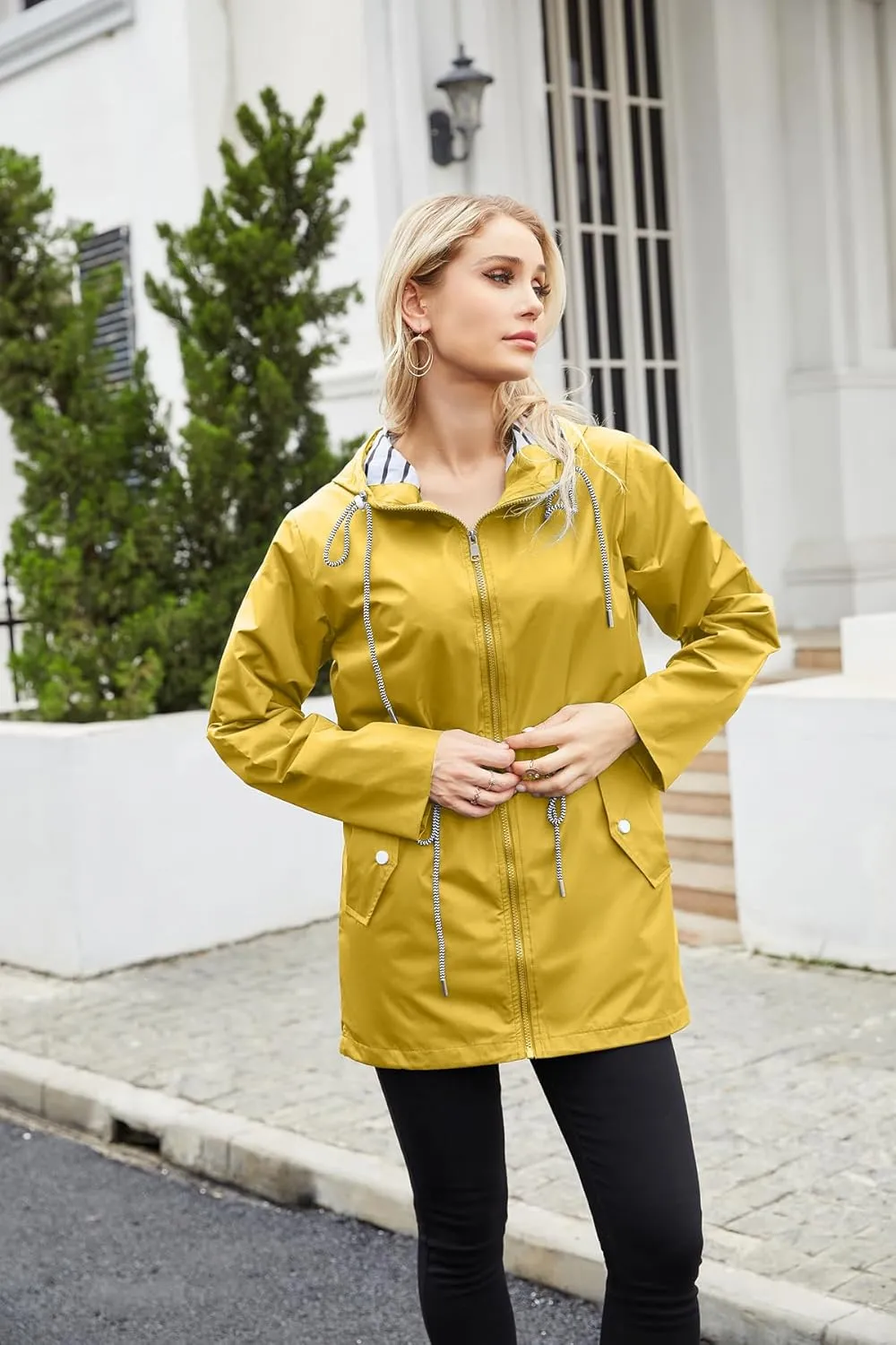 Womens Raincoat Waterproof Hooded Trench Coats Lined Windbreaker Active Travel Jacket with Pockets for Outdoor